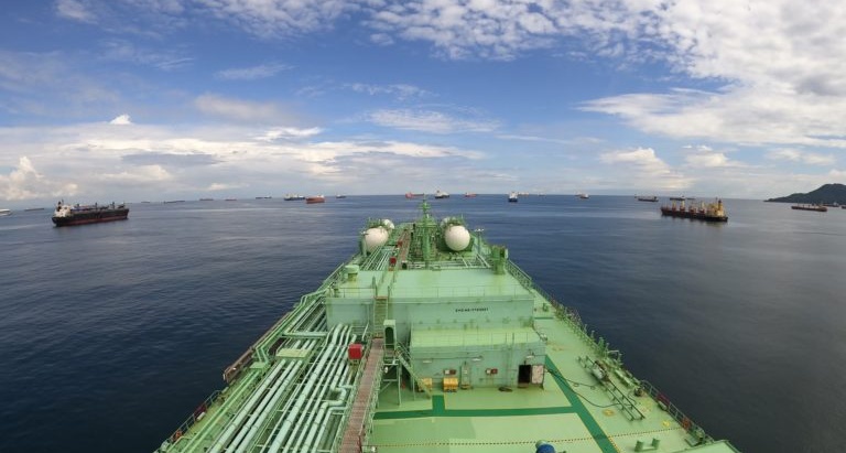BW-Gemini-sailing-the-Pacific-Ocean_Moment-768x432