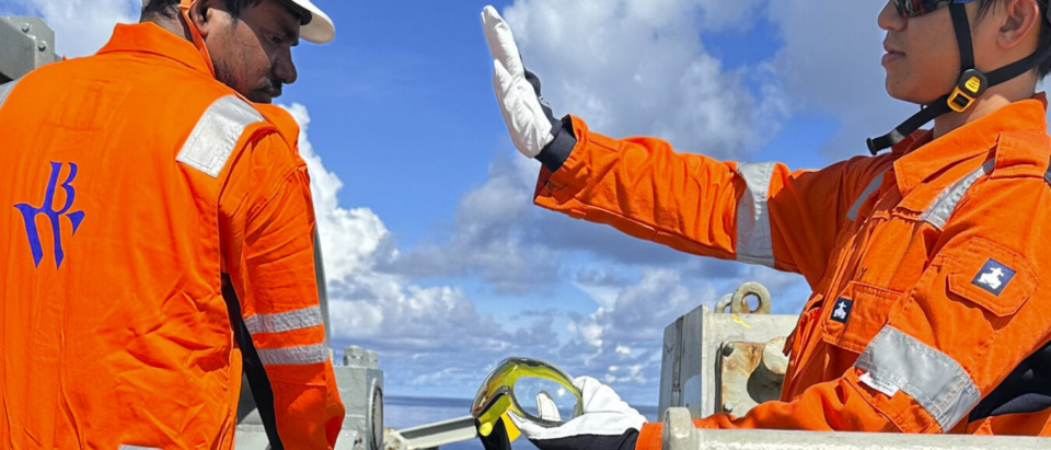 Q4-Safety-Message-1350x1080